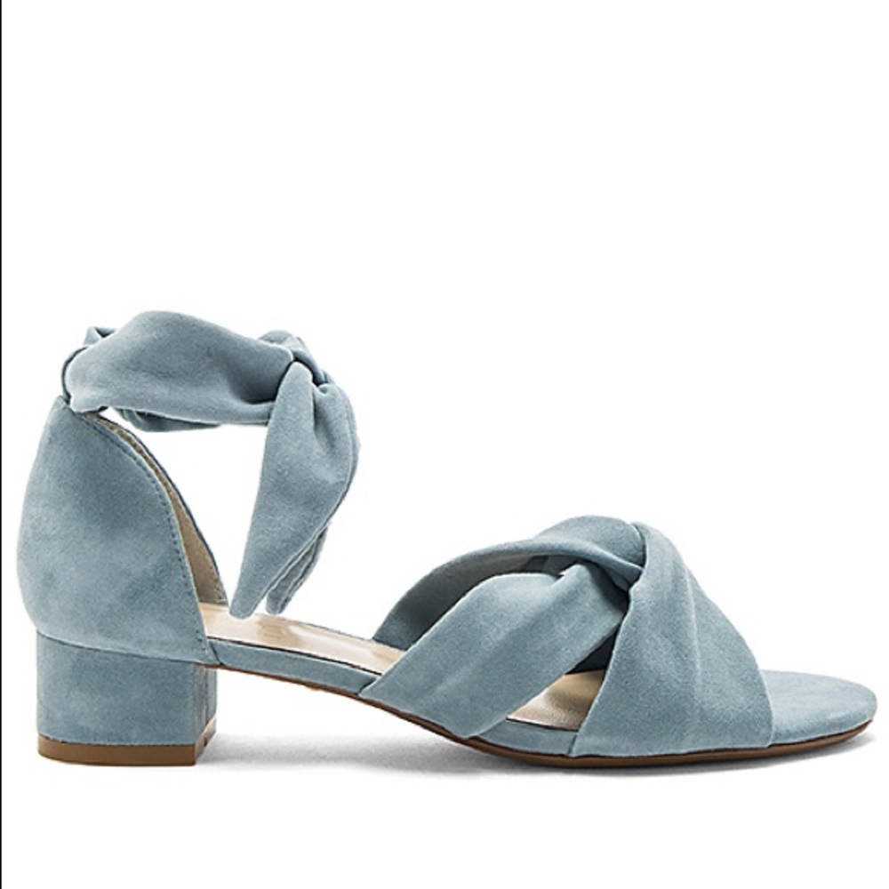 RAYE Aurora Sandal in Cloud